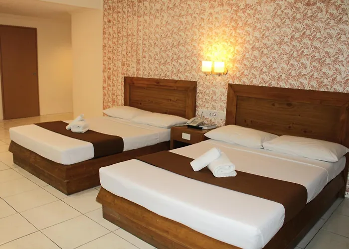 Hotel Oyo 653 Rosas Garden 2*