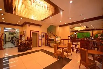 Oyo 653 Rosas Garden Hotel Manilla