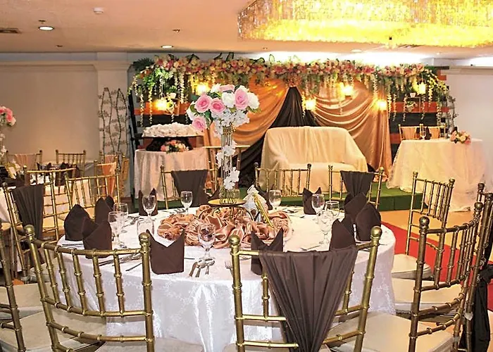Oyo 653 Rosas Garden 2*