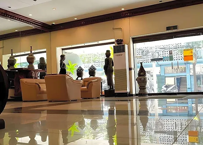 Hotel Oyo 653 Rosas Garden 2*